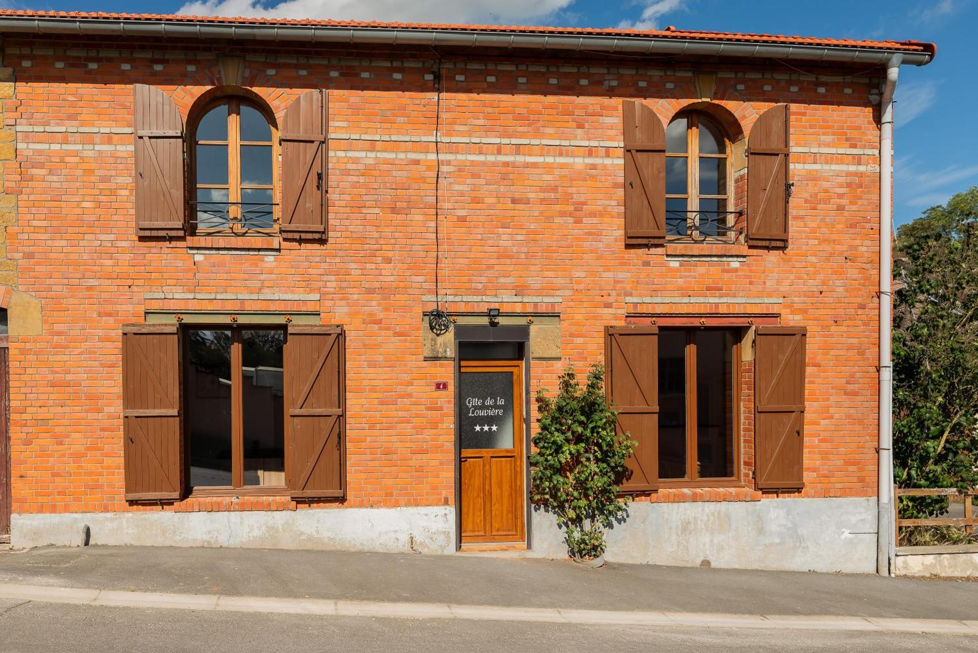 Gite De La Louviere - Maison De Campagne Grandpre Exterior foto